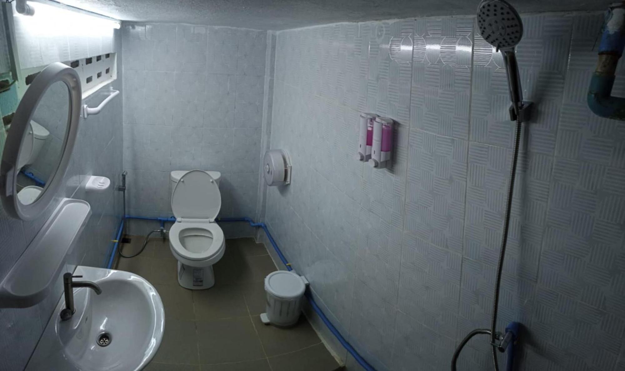 פקסה Hostel Neva Paris מראה חיצוני תמונה